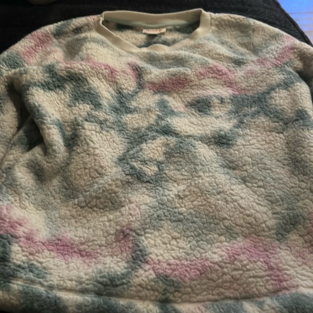 Girls sweatshirt